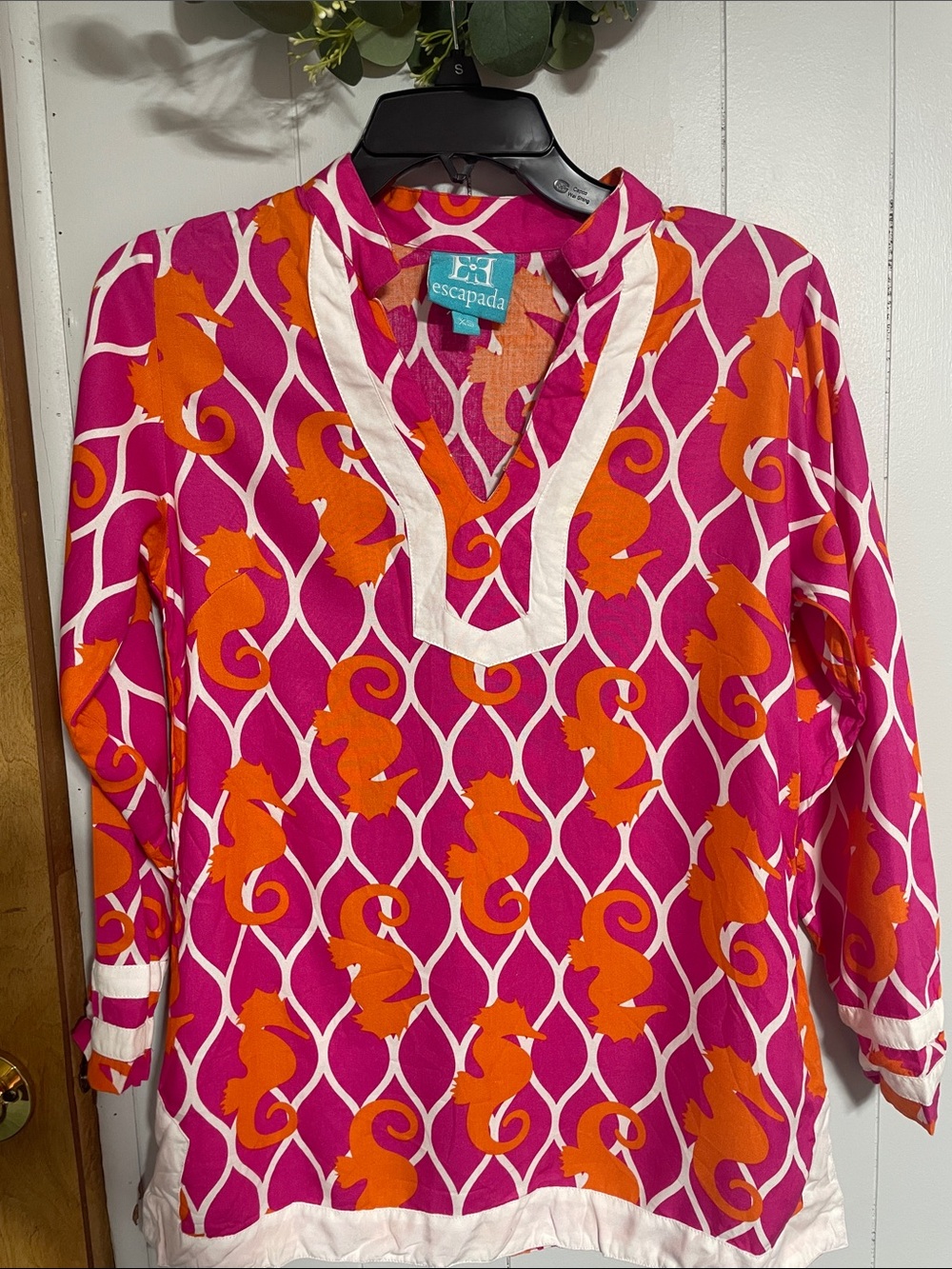 Escapada Geometric Tunic in Pink & Orange Size XS Like New
